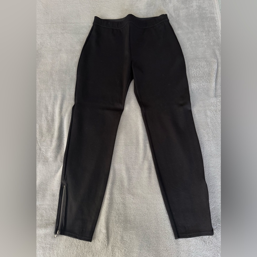 Max Studio Black Apparel